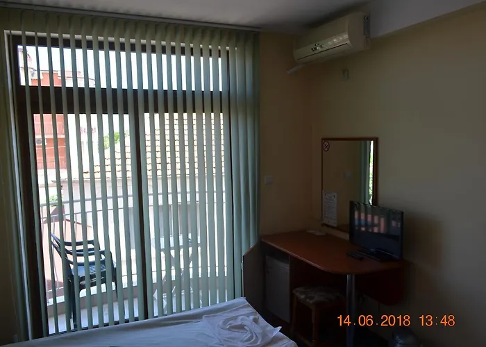 Opal בית הארחה רבדה